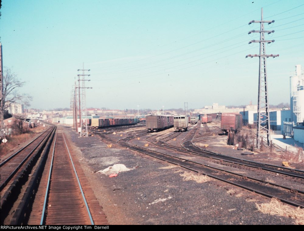 Looking into Holban South yard while it was active with freight.